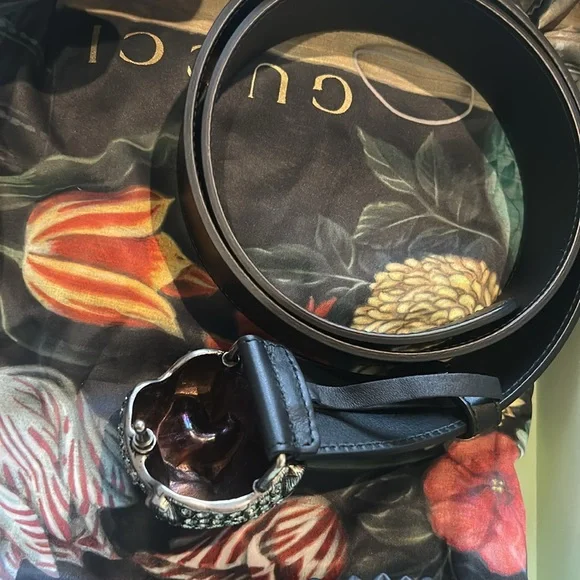 AUTHENTIC Gucci belt